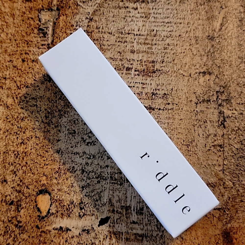 Riddle roll on fragrance oil - Santal